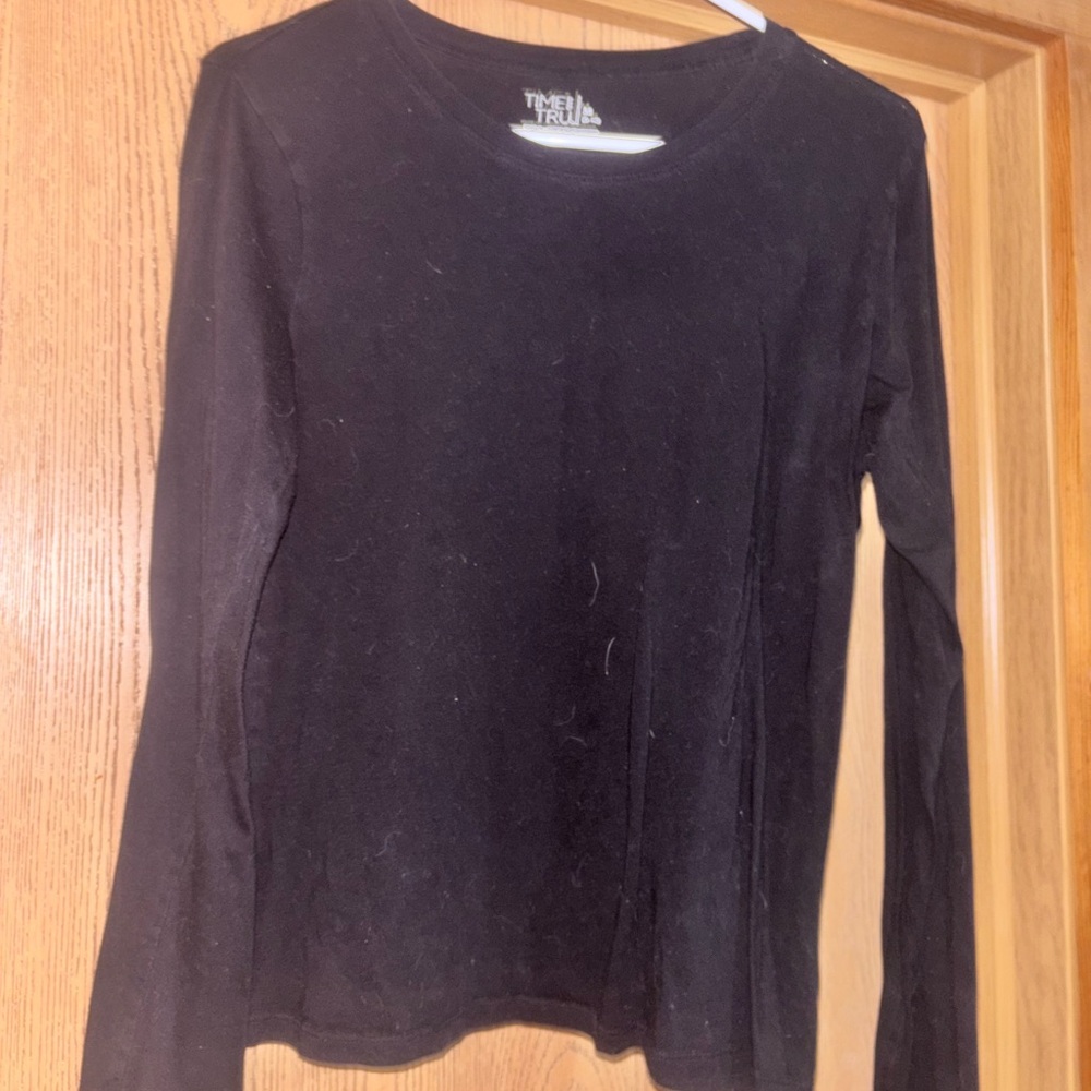 Time and Tru Classic Black Top